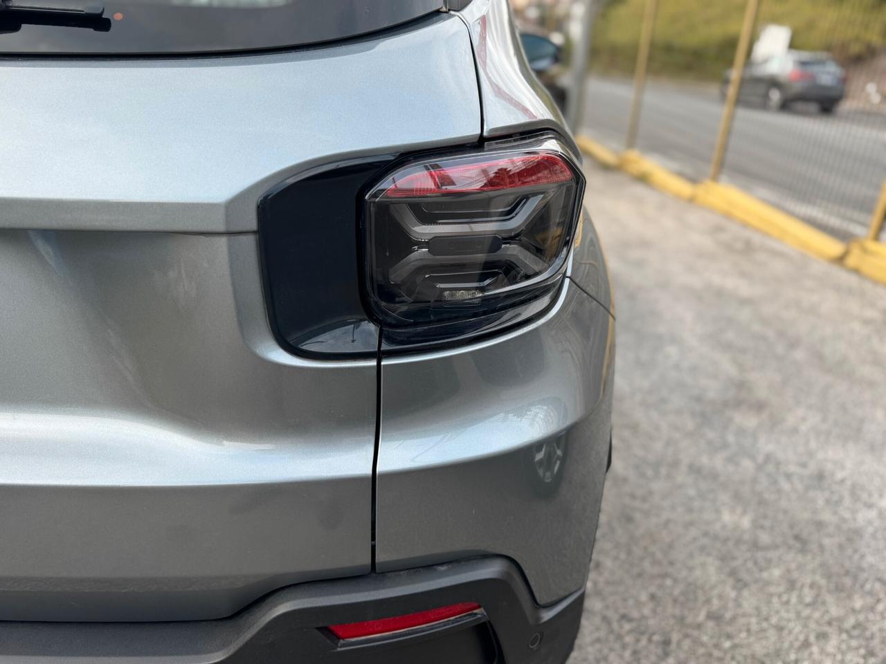 Jeep Avenger 1.2 Turbo 100cv MHEV Longitude