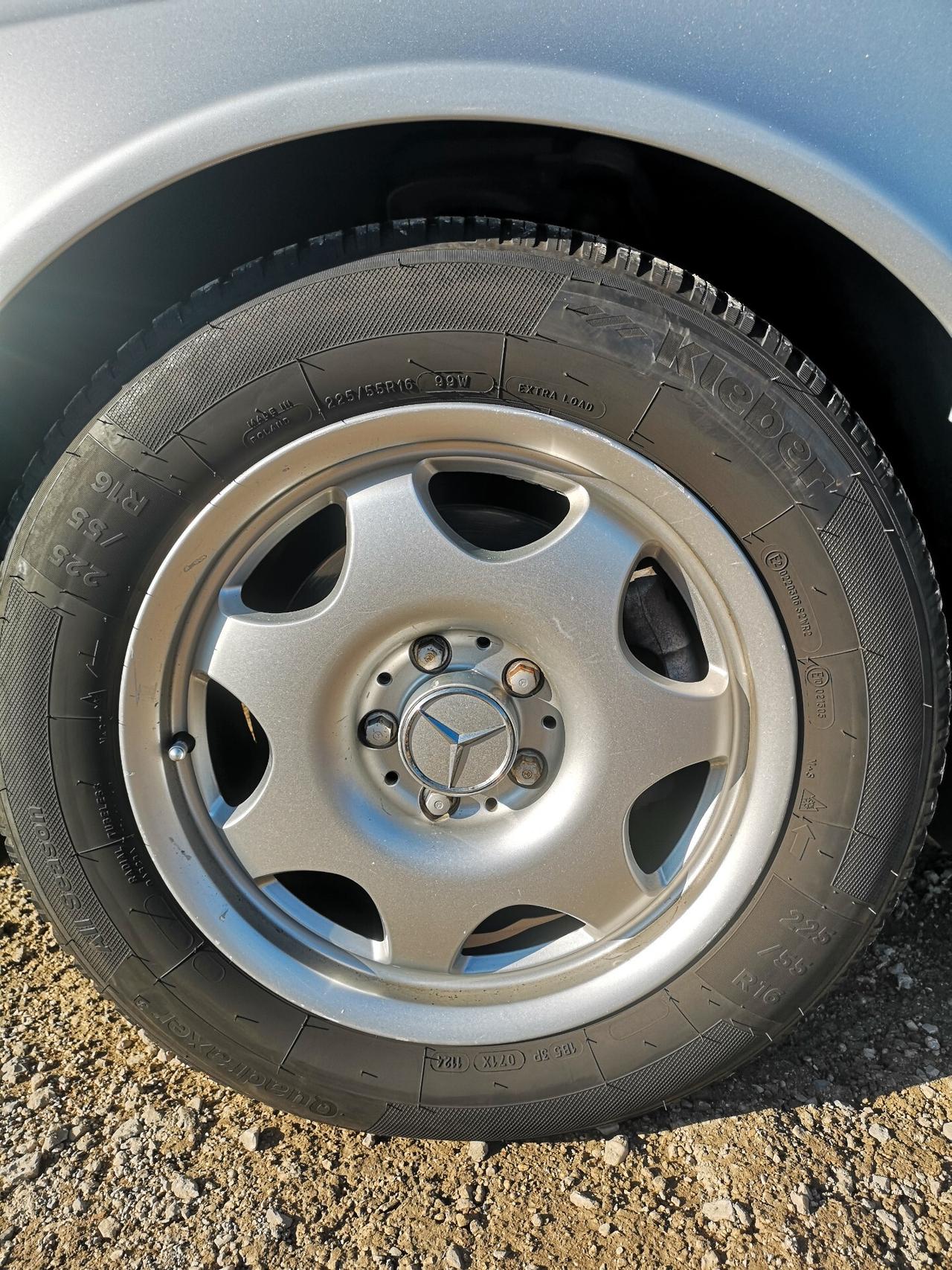 Mercedes-benz E 270 177CV - Da Vetrina