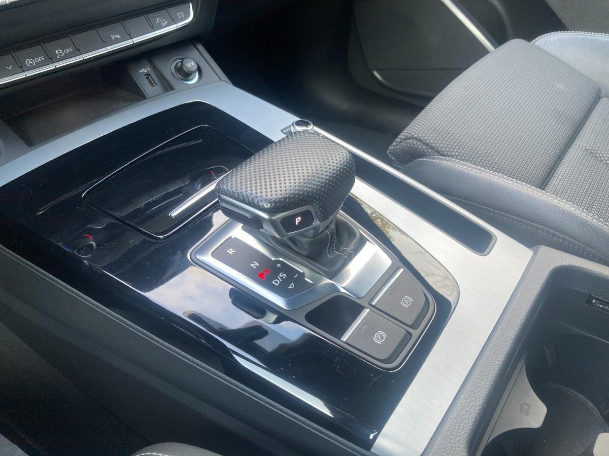 AUDI Q5 35 2.0 tdi mhev 12V S line s-tronic