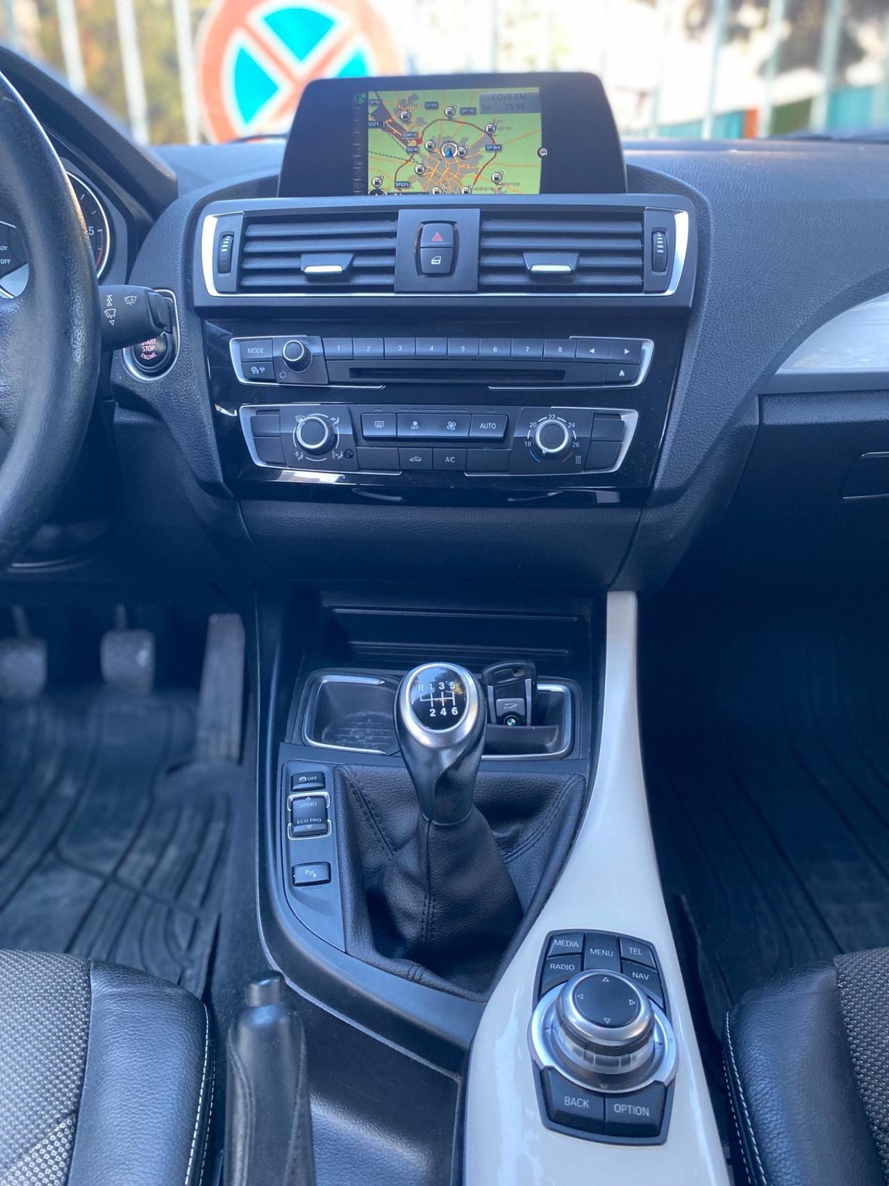 Bmw 116d 5p. Urban 1.5