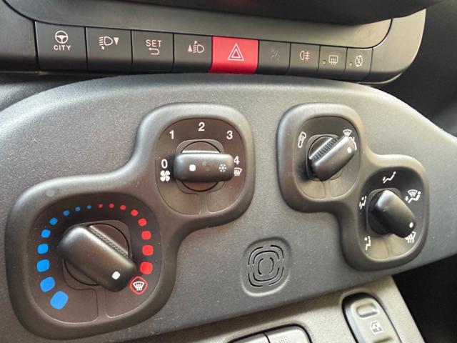 FIAT Panda 1.0 HYBRID CITY LIFE+SCHERMO+TELEFONO+CITY