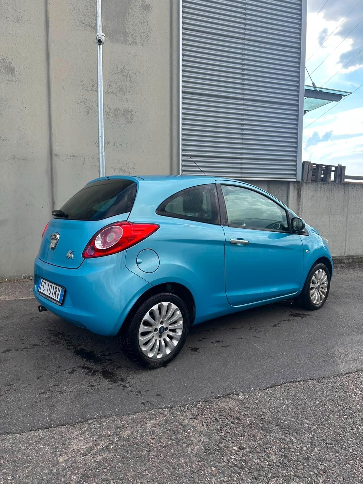 Ford Ka Ka+ 1.2 8V 69CV Titanium