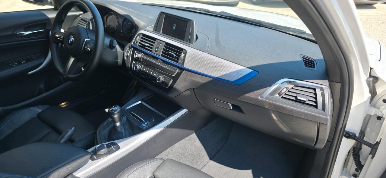 Bmw 116 116d 5p. Advantage