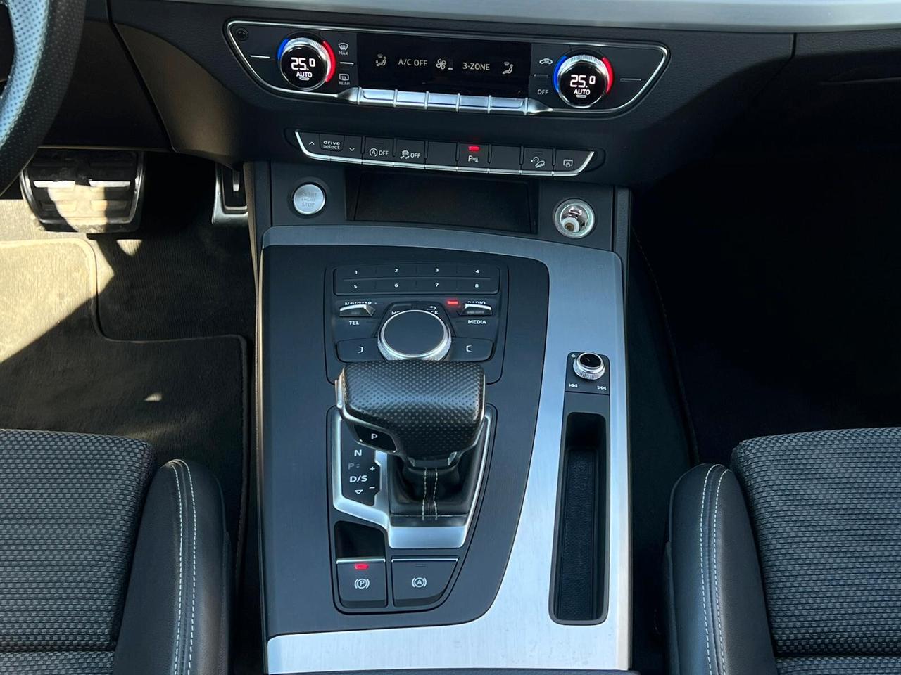 Audi Q5 35 TDI S tronic Sport