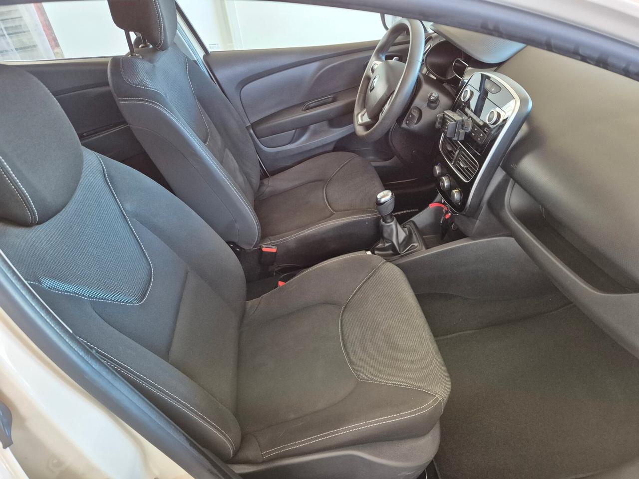 Renault Clio 1.2 75CV 5 porte Life