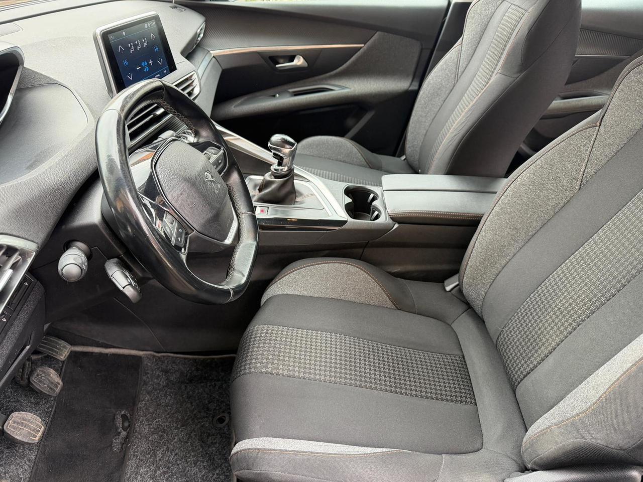 Peugeot 3008 1.5 BlueHDi *TAGLIANDATA*