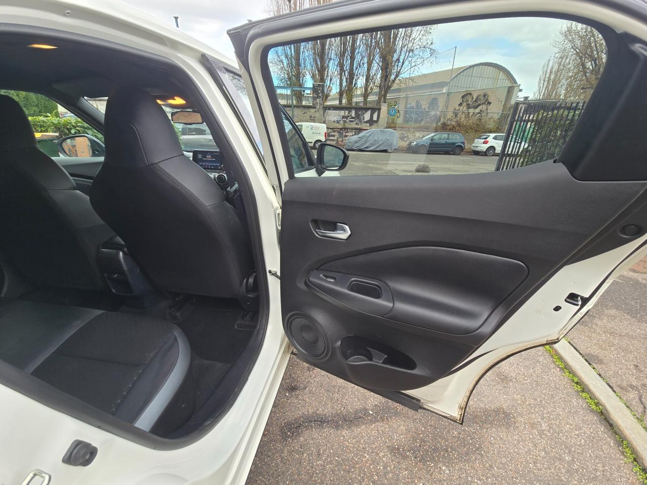 Nissan Juke 1.0 DIG-T 114 CV DCT N-Connecta