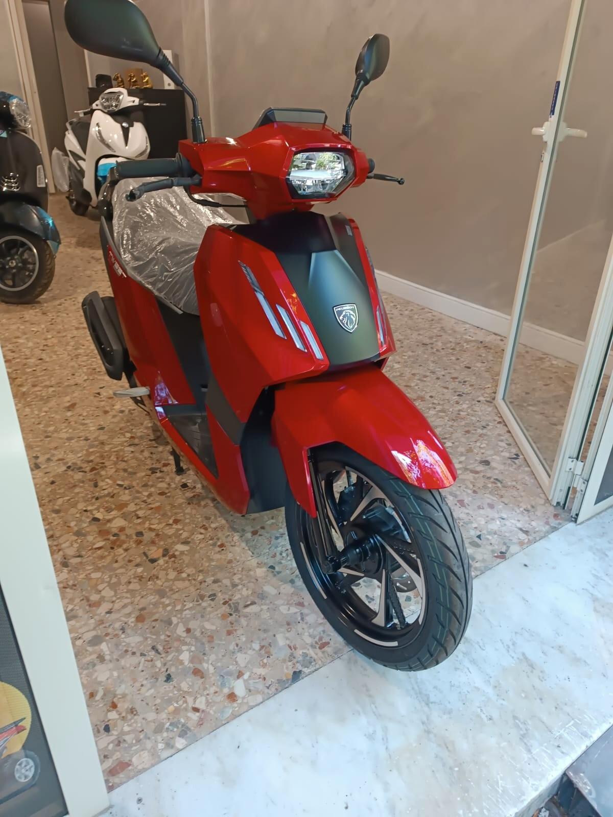 Peugeot Tweet 125