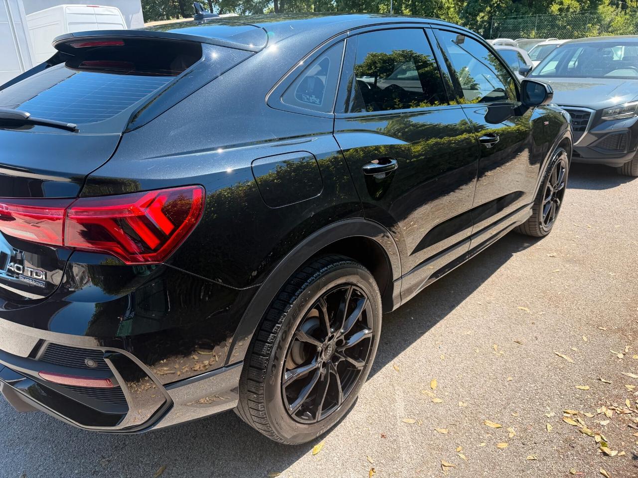 Audi Q3 40 TDI quattro S tronic S line edition