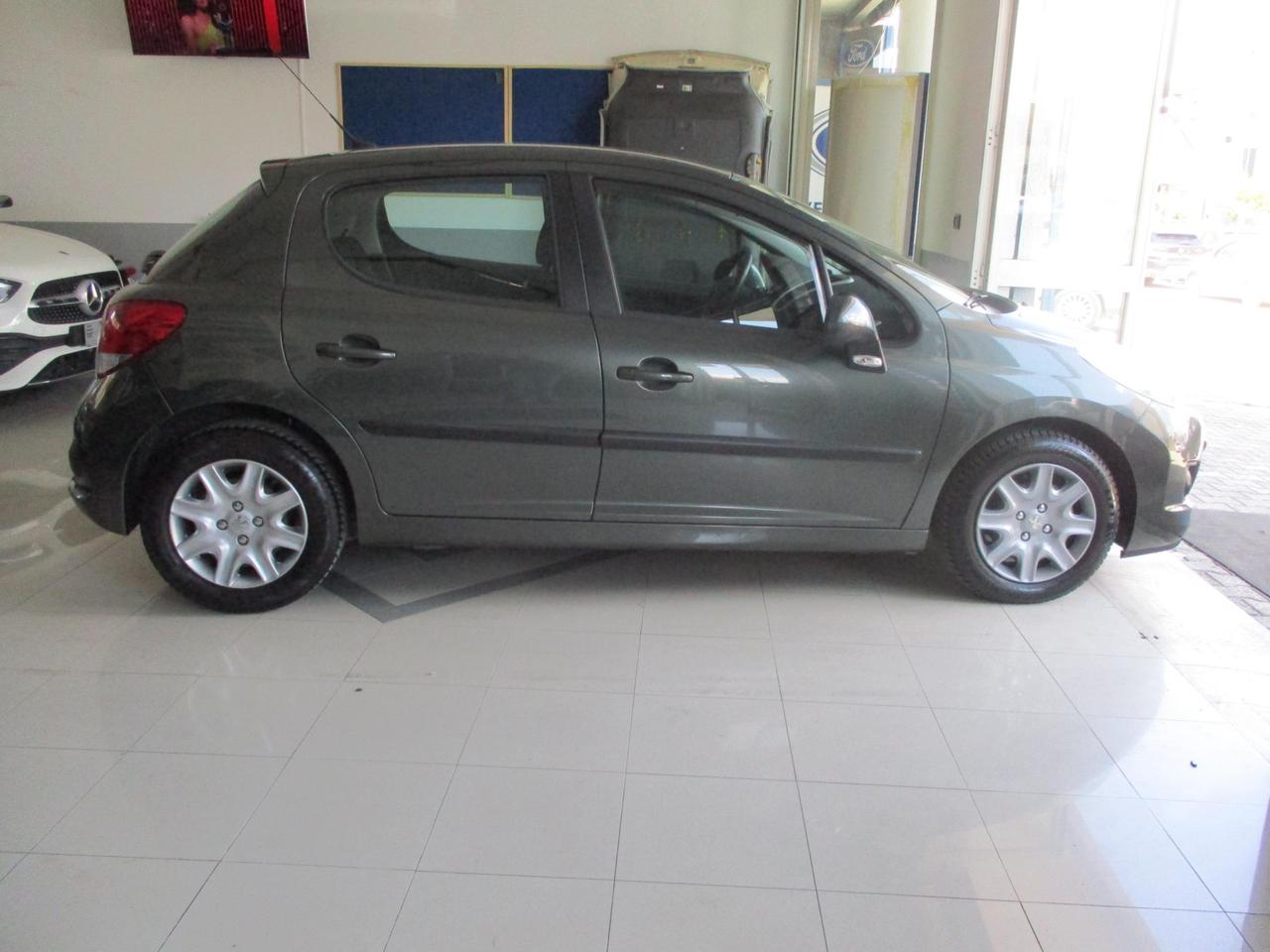Peugeot 207 5 Porte 207 5p 1.4 8v X-Line eco-Gpl FL
