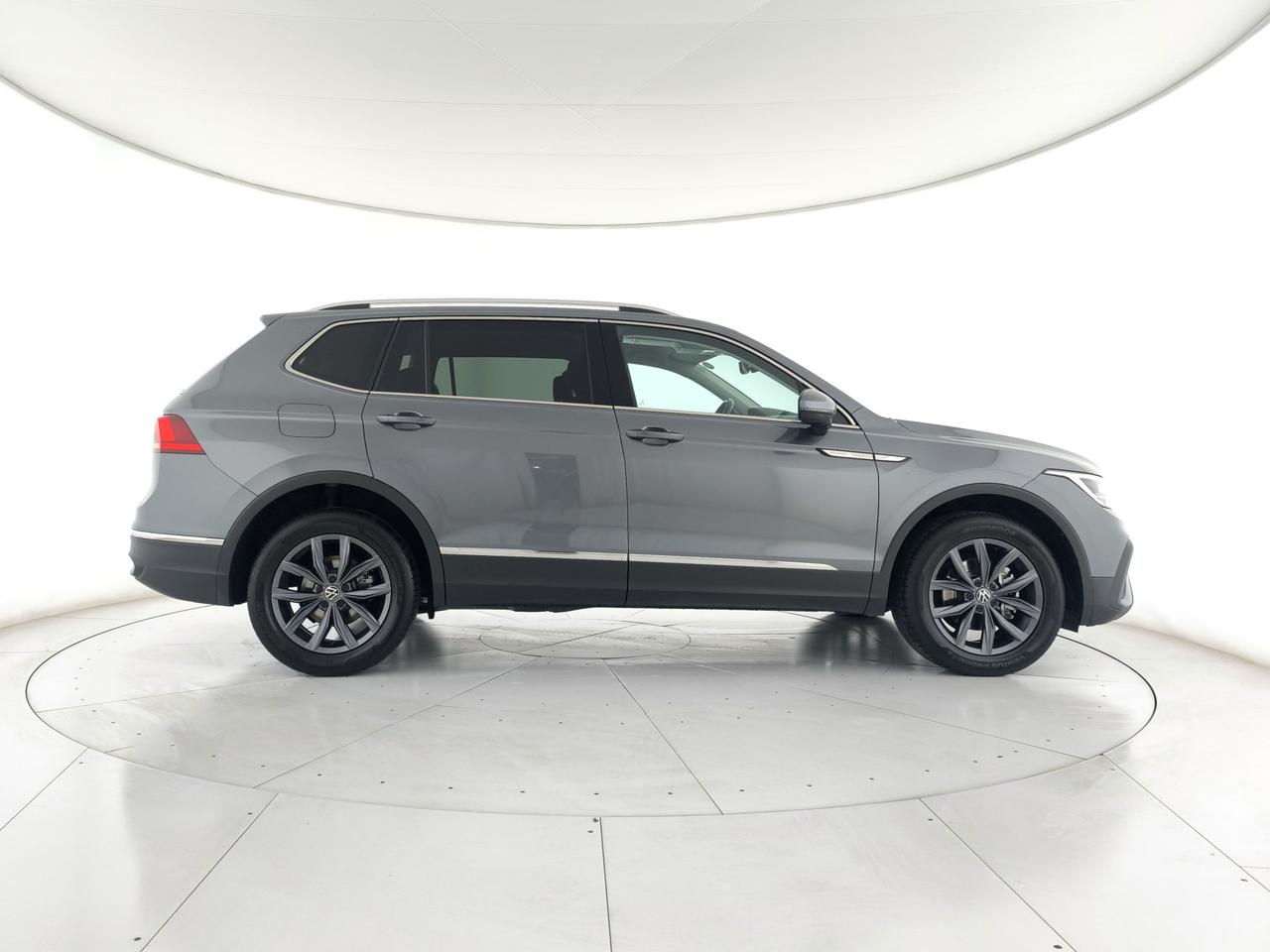 VOLKSWAGEN Tiguan Allspace 2.0 tdi Life 150cv 7p.ti dsg CAMERA+ACC+APP CONNECT