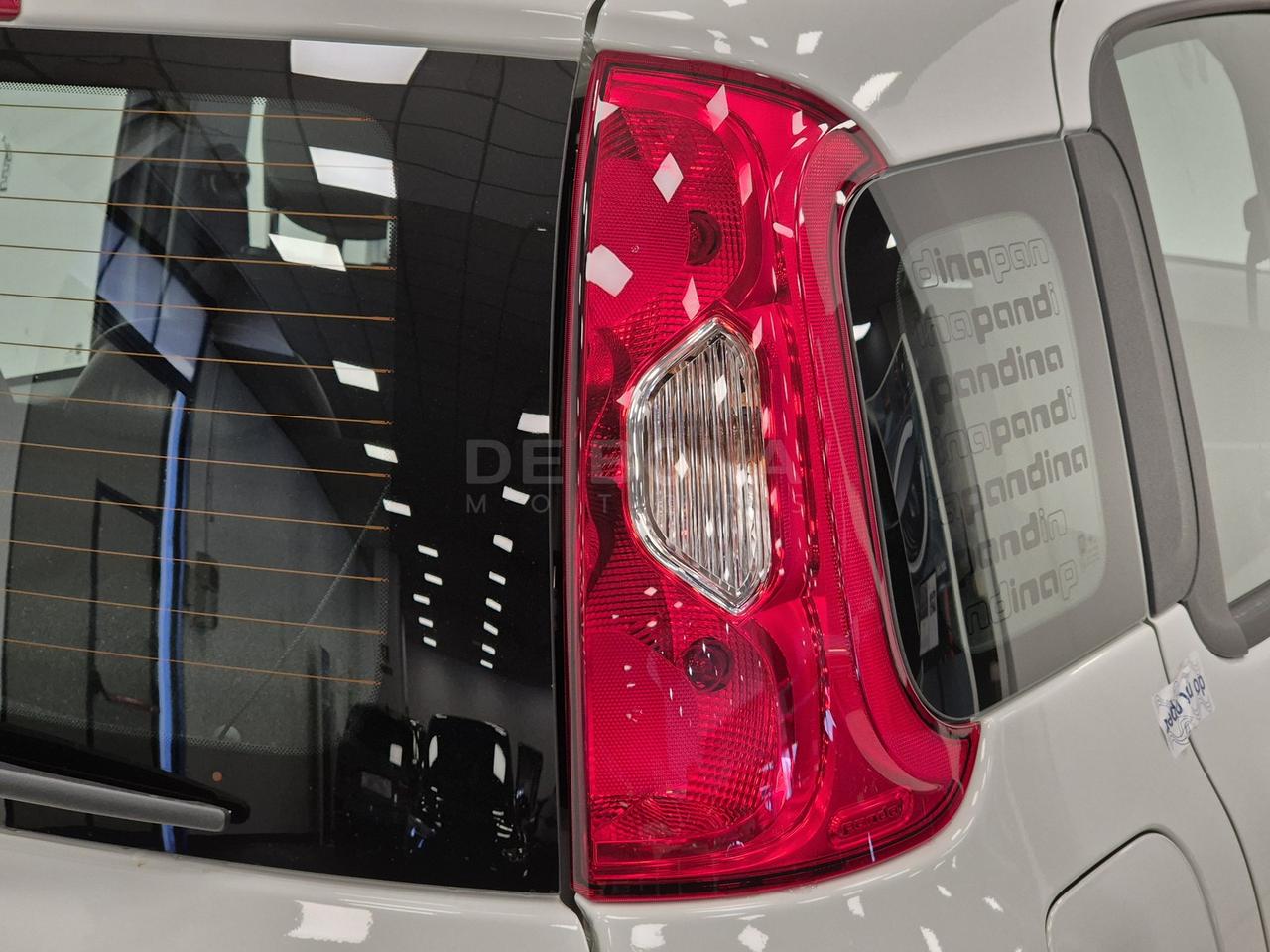 Fiat Pandina 1.0 firefly hybrid icon s&s 70cv