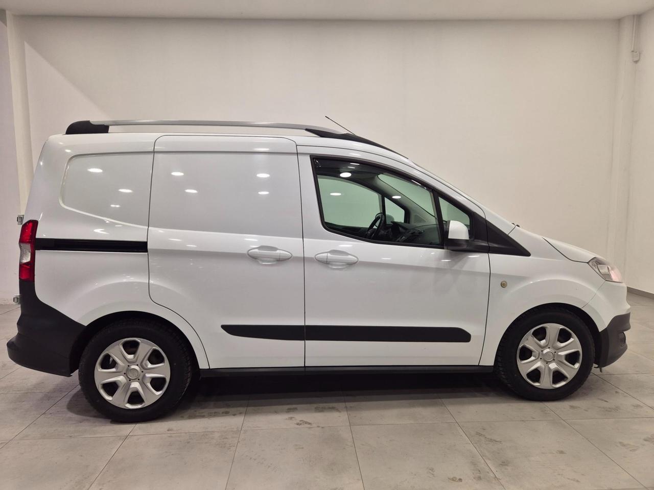 FORD Tourneo Courier 1.5 tdci 75cv plus N1