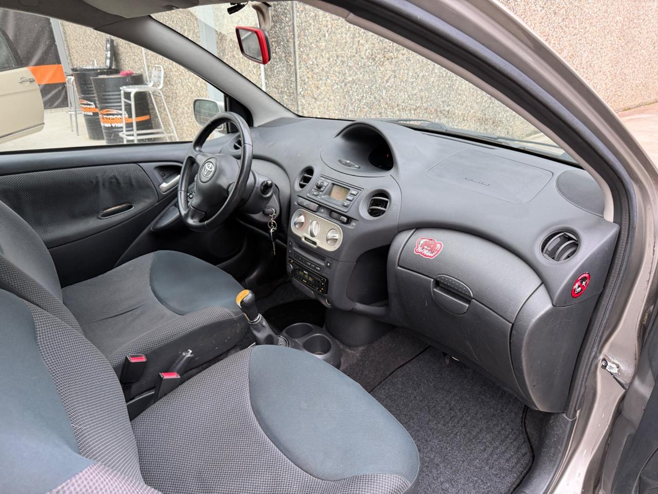 Toyota Yaris 1.3i benzina euro4