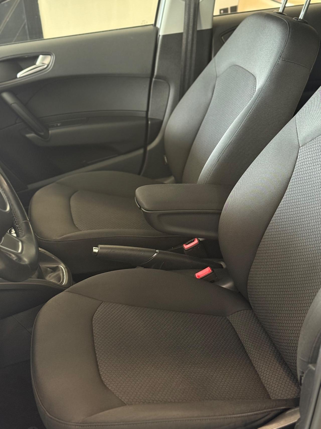 Audi A1 SPB 1.0 TFSI ultra Design