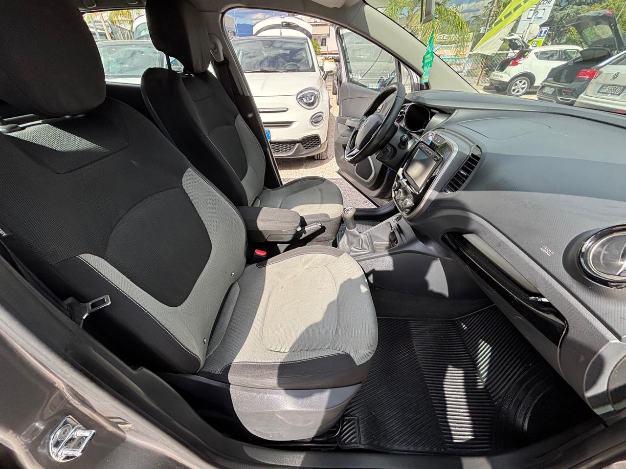 RENAULT CAPTUR 1.5DCI 90CV FULL PRONTA CONSEGNA