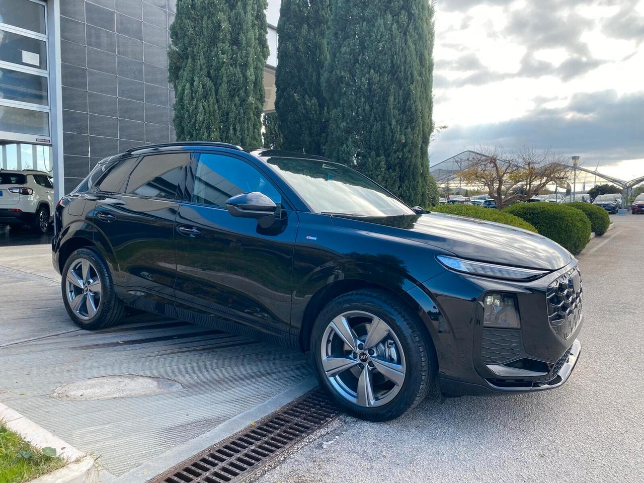 Audi Q3 35 TDI S tronic line edition