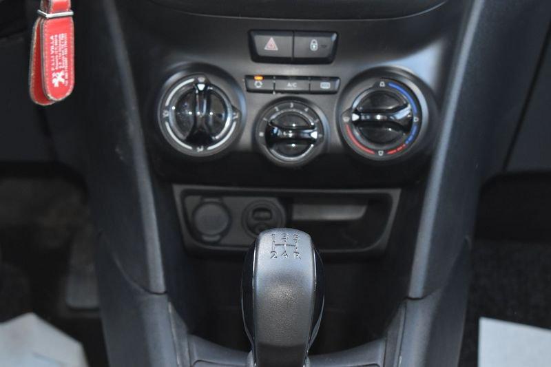 Peugeot 208 1.2 VTi 82 CV 5 porte Active