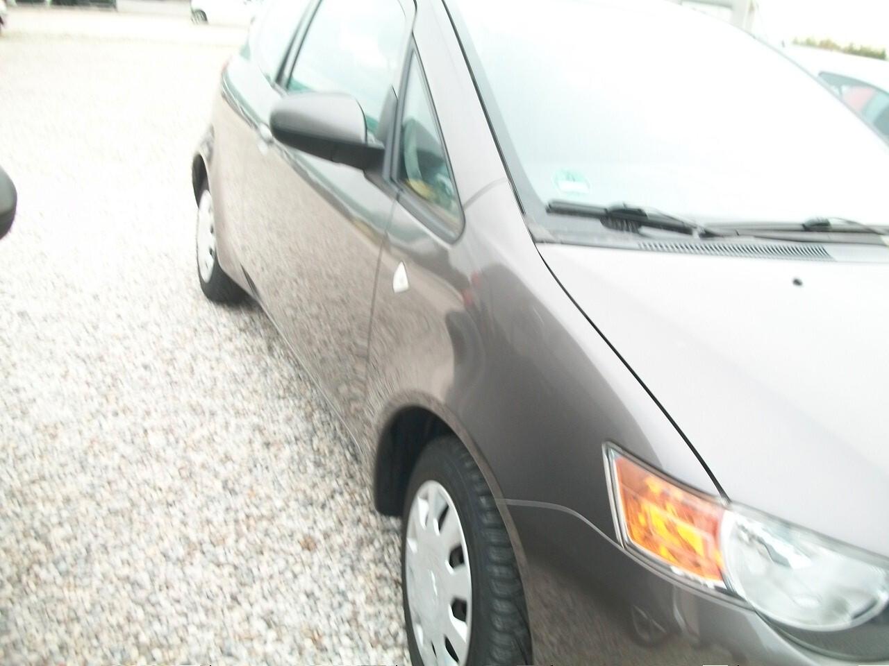 Mitsubishi Colt 1.332 SI NUOVI PATENTATI GARANZIA UN ANNO POCHISIMI KM TALIANDATI DICHIARATI