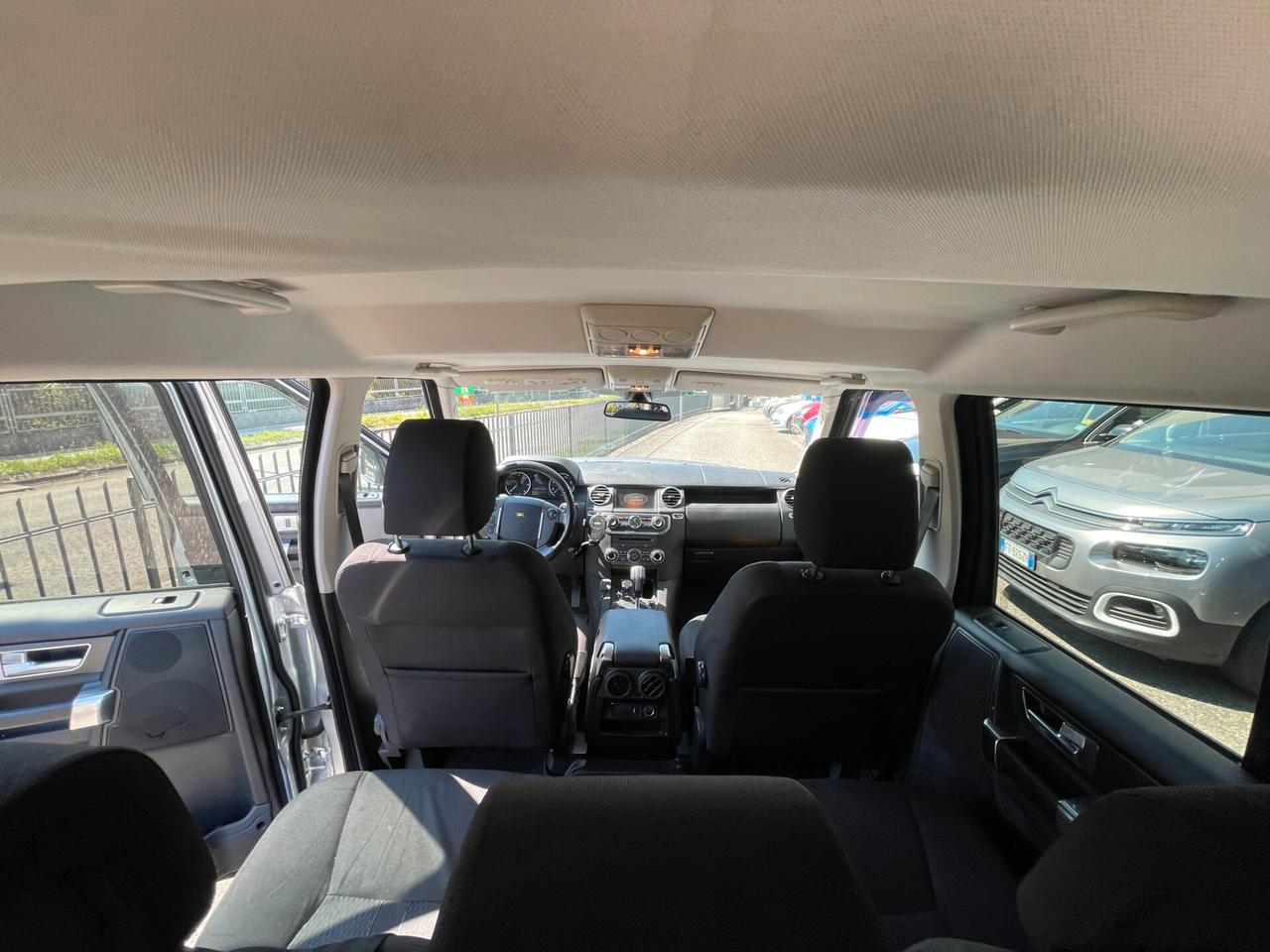 Land Rover Discovery 4 3.0 TDV6 SE