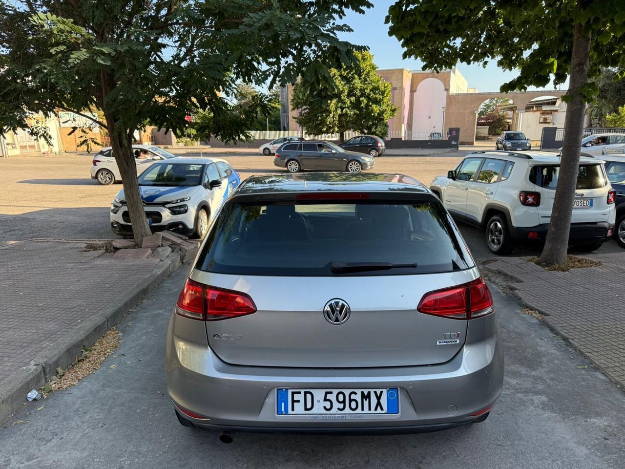 Volkswagen Golf 1.6 TDI DISTRIBUZIONE FATTA!