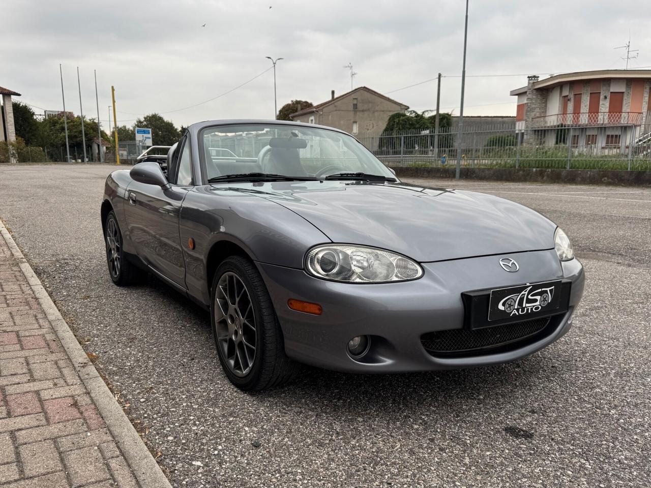 Mazda MX-5 1.6i 16V asi
