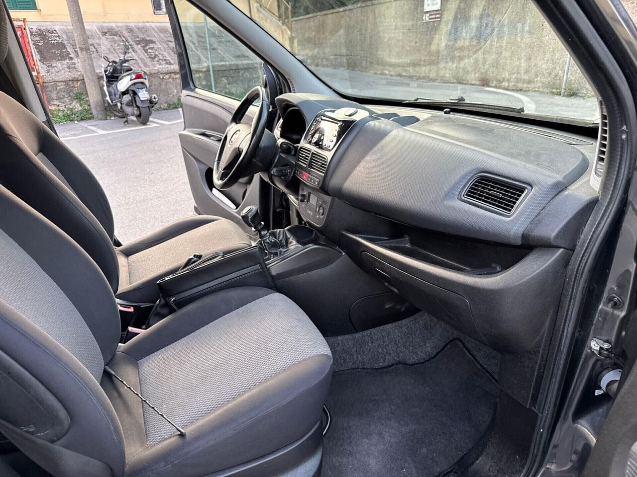 Fiat Doblò 2.0 MJT 16V km 160.000 5 posti - EMOTION