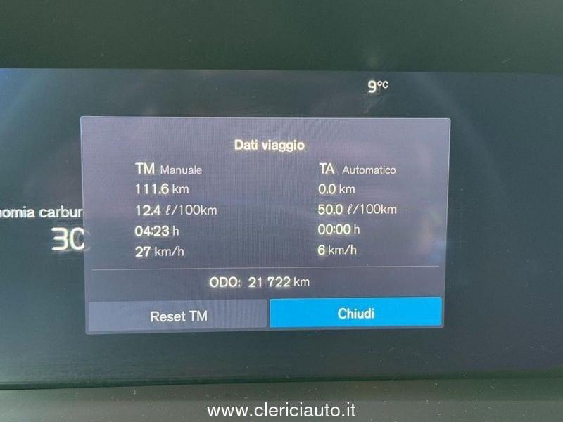 Volvo XC60 B5 AWD automatico Plus Dark