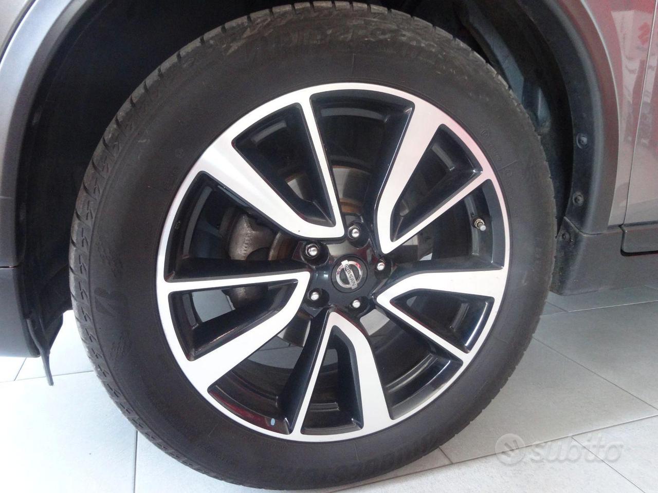 Nissan X - Trail