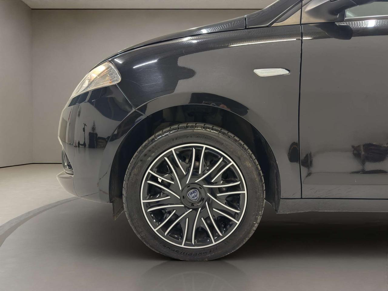 Lancia Ypsilon Ypsilon 1.2 Elefantino Blu s