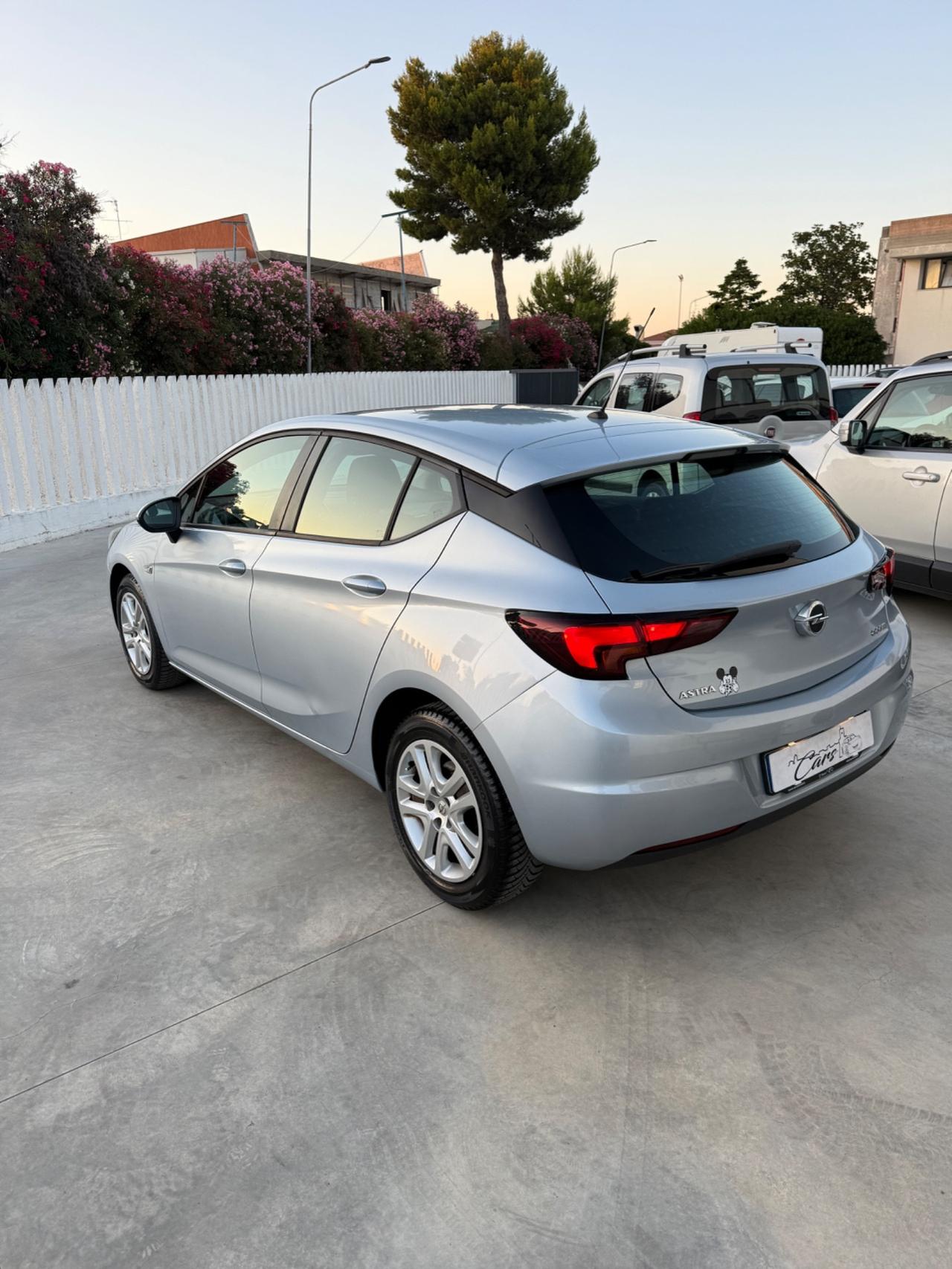 Opel Astra 1.0 Turbo ecoFLEX Start&Stop 5 porte Innovation