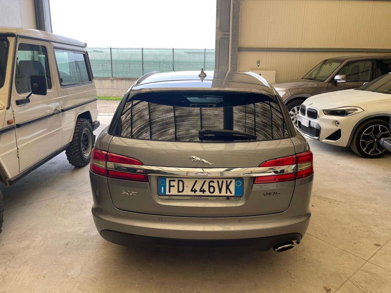 Jaguar XF 2.2 SPORTBRAKE LUXURY