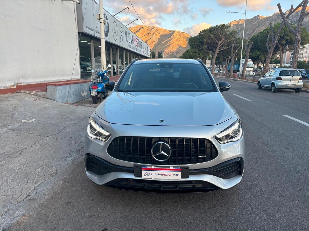 Mercedes-benz GLA 200 Mercedes 200d Premium AMG