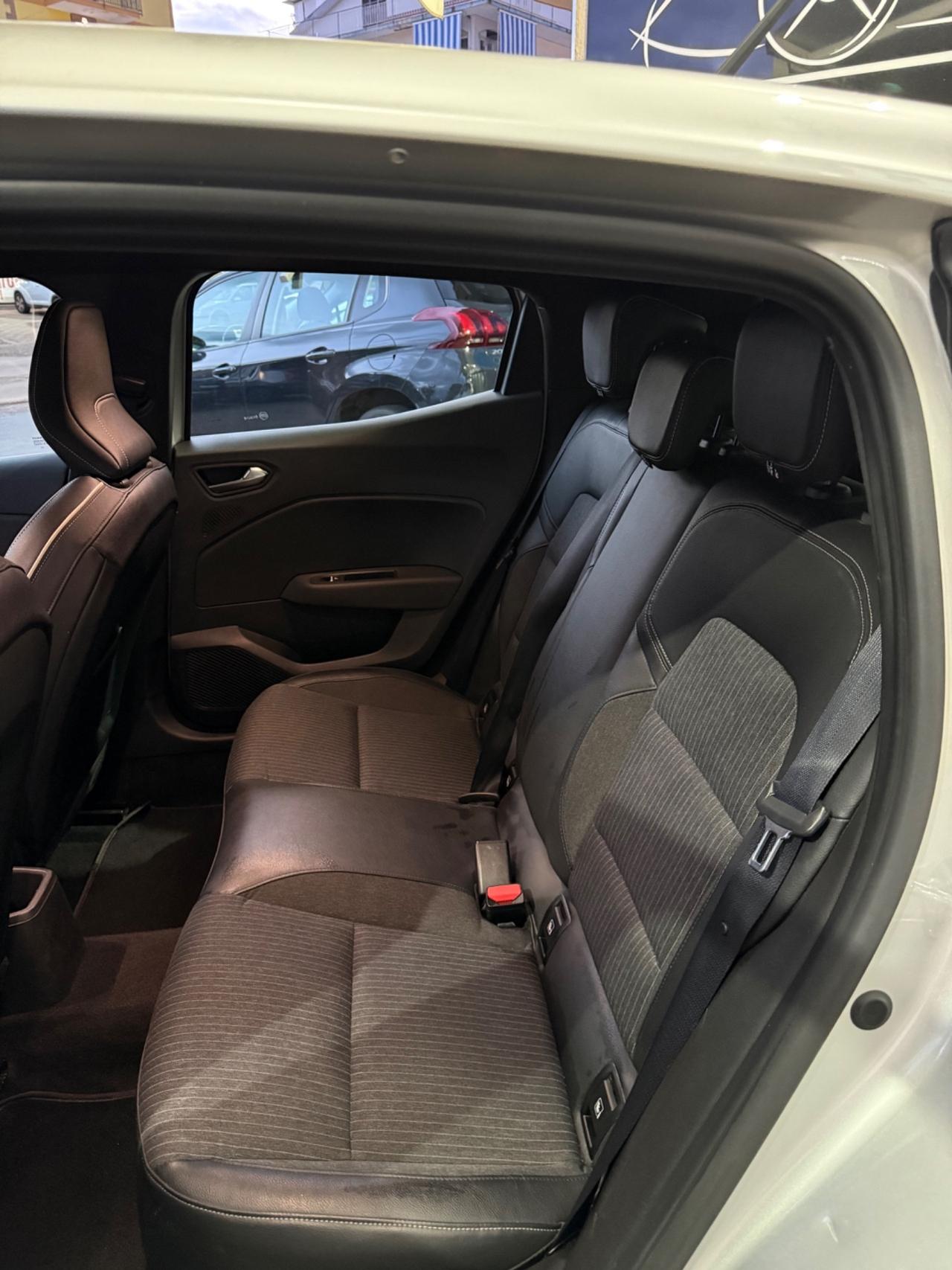 Renault Clio TCe 100 CV GPL 5 porte Intens full full optional