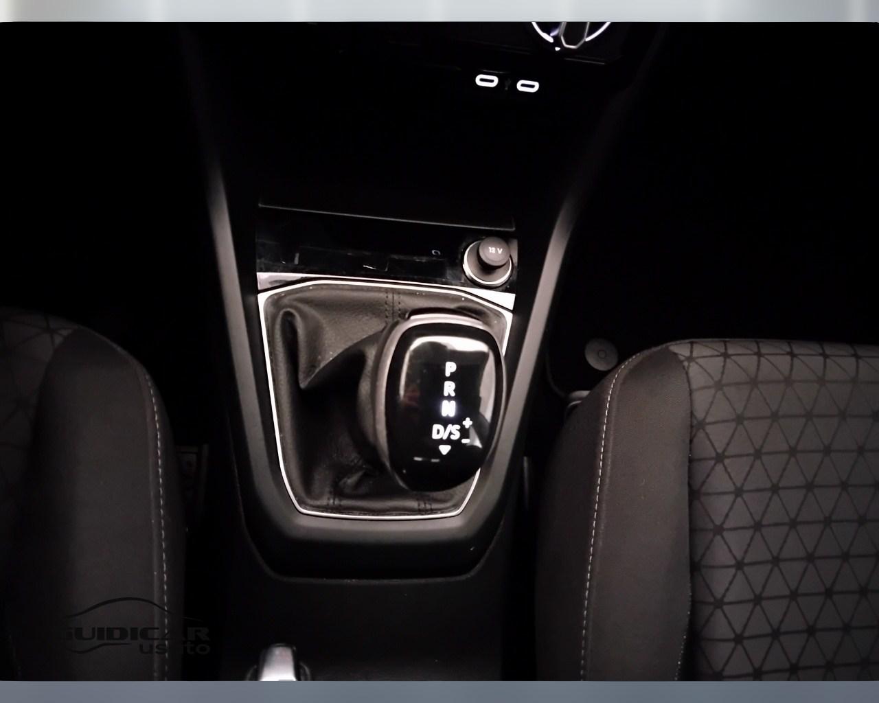 VOLKSWAGEN T-Cross 2019 - T-Cross 1.0 tsi Style 110cv dsg