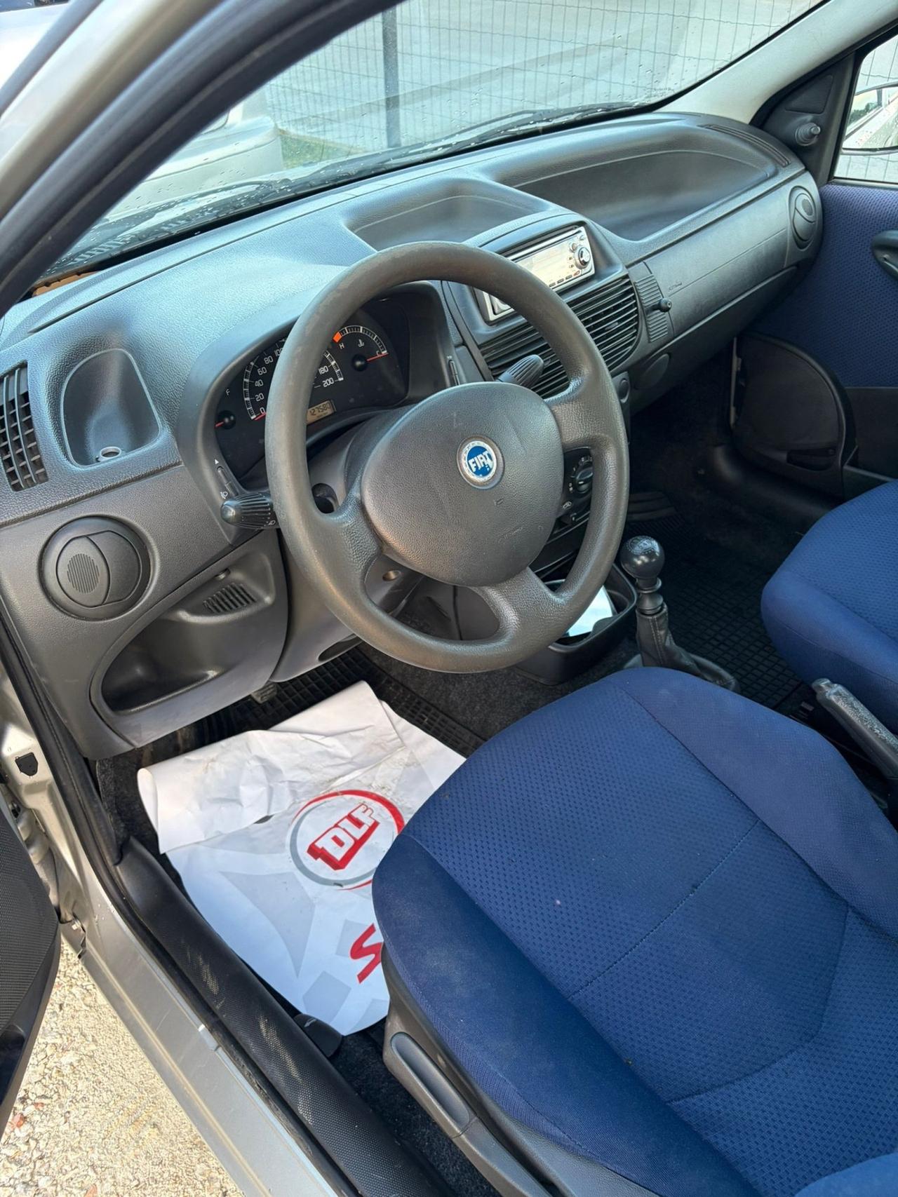 Fiat Punto 1.2i cat 5 porte EL