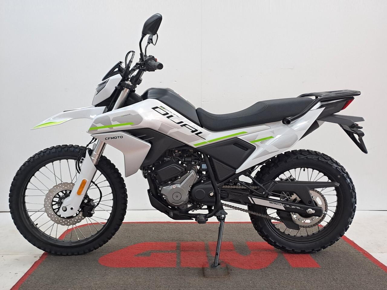 CFMOTO DUAL 250 ANCHE SENZA BUSTA PAGA