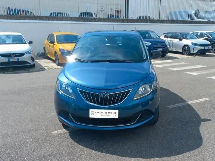 Lancia Ypsilon 1.0 FireFly 5 porte S&S Hybrid Ecochic Silver