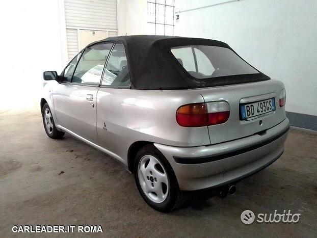FIAT Punto 1.2 16v 85cv Cabrio elx 3P