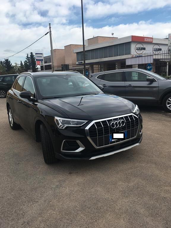 Audi Q3 35 TDI S tronic Business Advanced