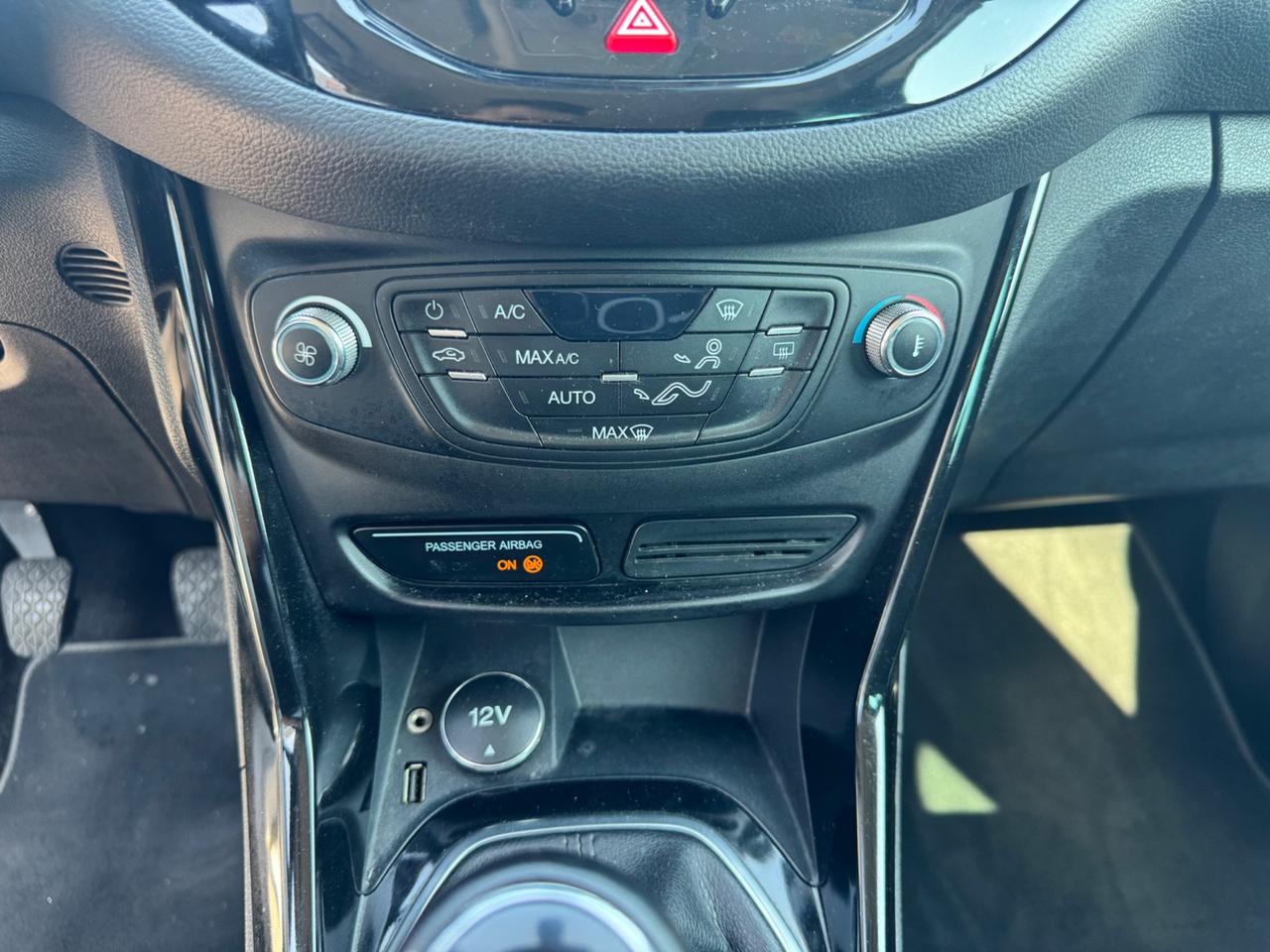 Ford B-Max 1.6 TDCi 95 CV Titanium Plus NEOPATENTATI
