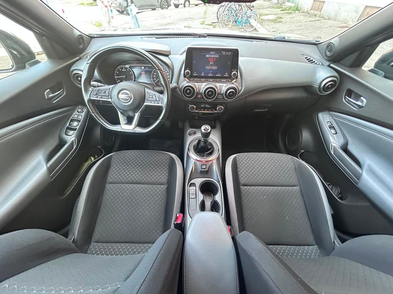 Nissan Juke N-Design 1.0 DIG-T 117 #12140