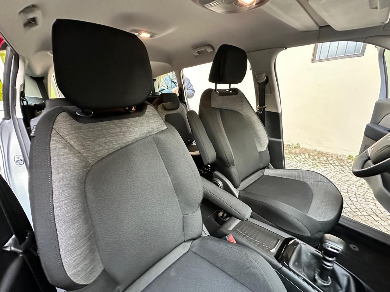 Citroen C4 (NO BLOCCHI) 7 POSTI - NAVIGATORE