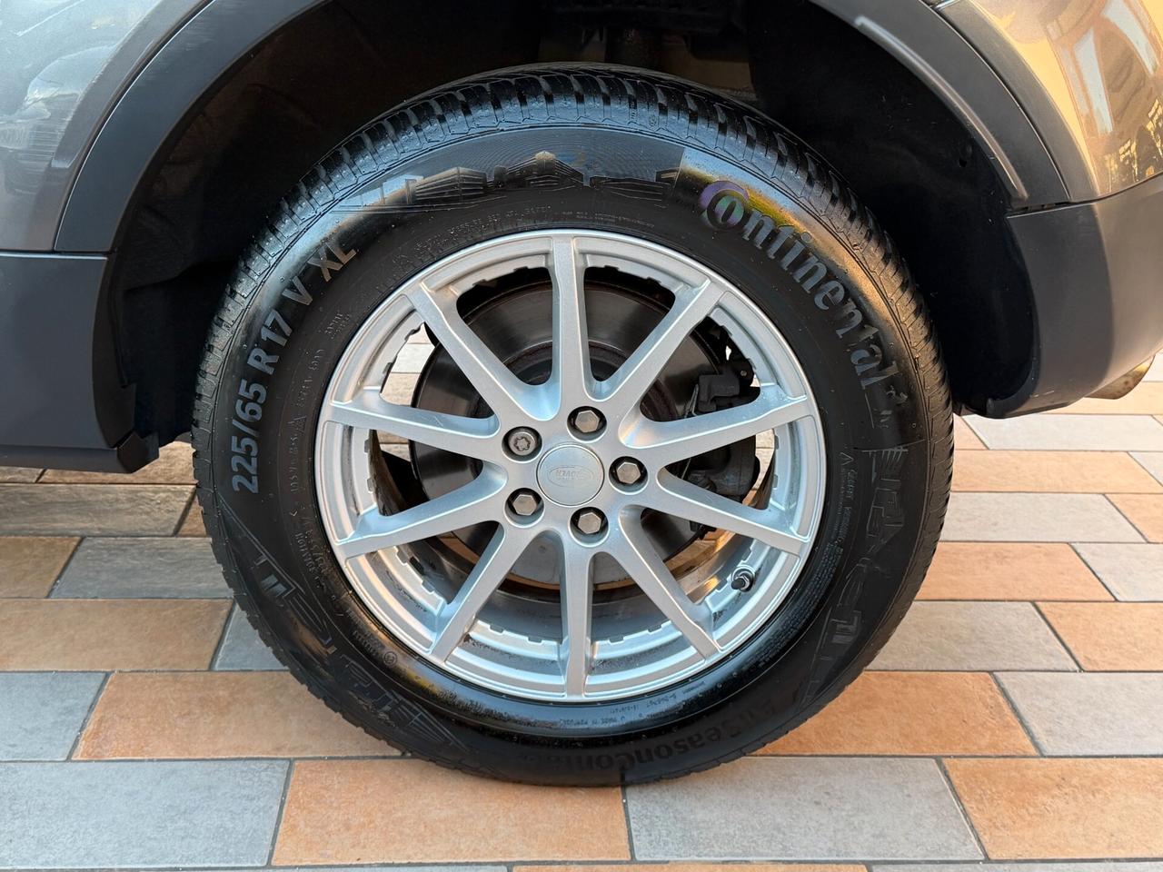 Land Rover Range Evoque 2.0 TD4 PURE (AUTO DA RIPRISTINARE)