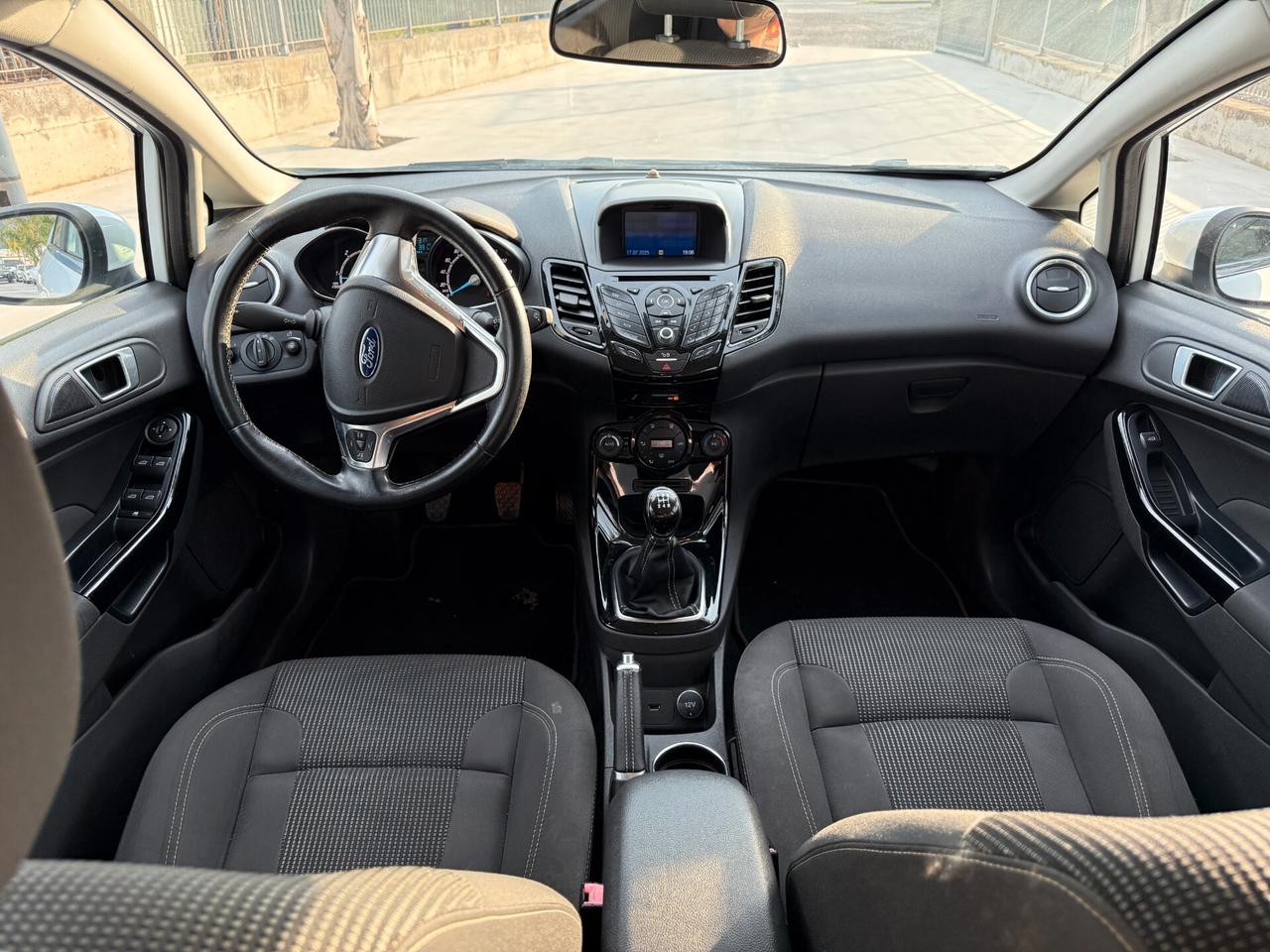 FORD FIESTA ANNO 2017 1.5 DIESEL 75 CV