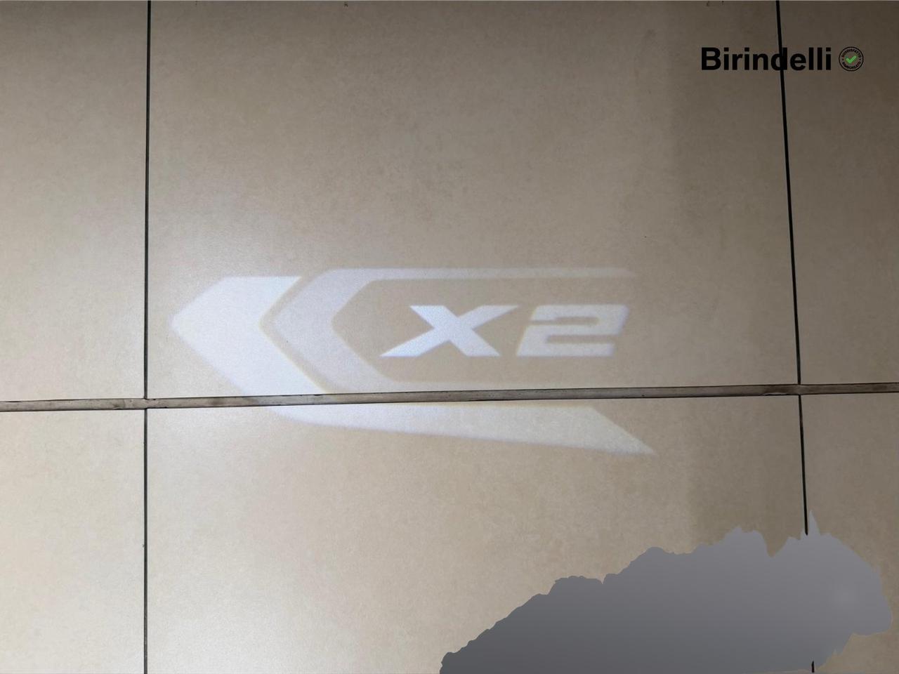 BMW X2 (F39) - X2 sDrive18d Business-X