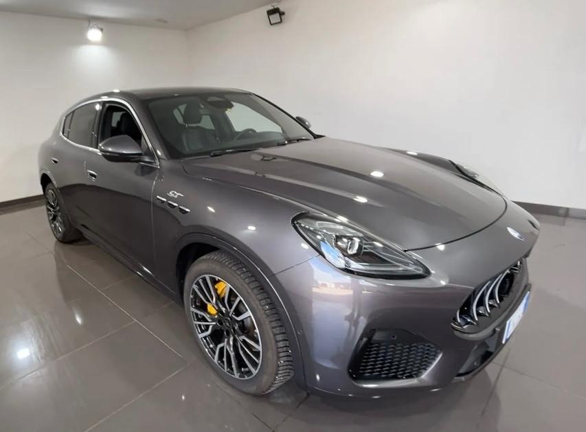 Maserati Grecale MHEV 300 CV AWD GT