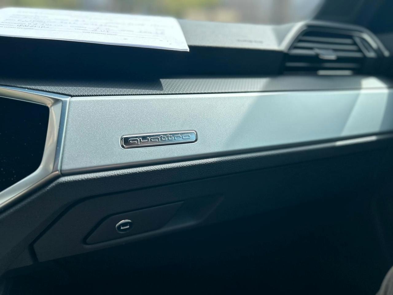 Audi Q3 40 TDI S tronic Sline edition