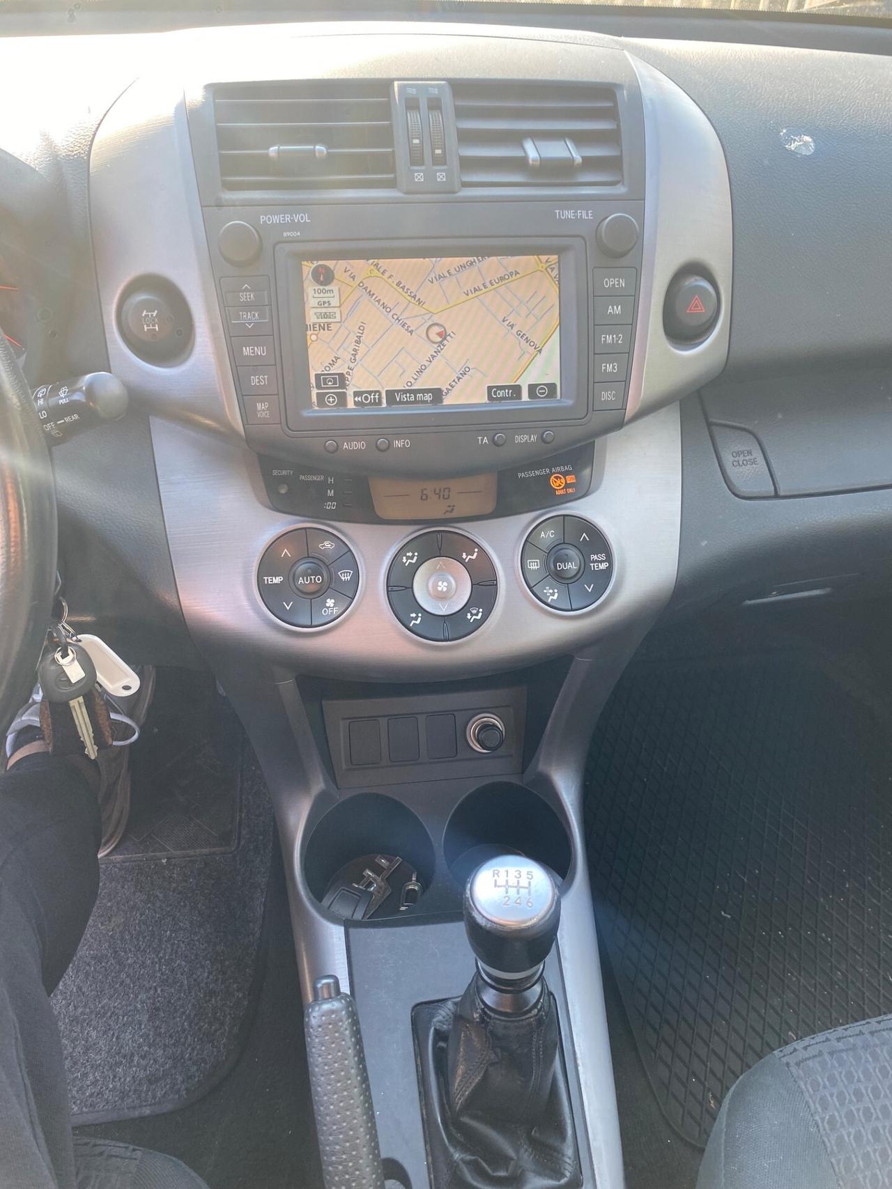 Toyota RAV 4 RAV4 Luxury SOLO 13700km