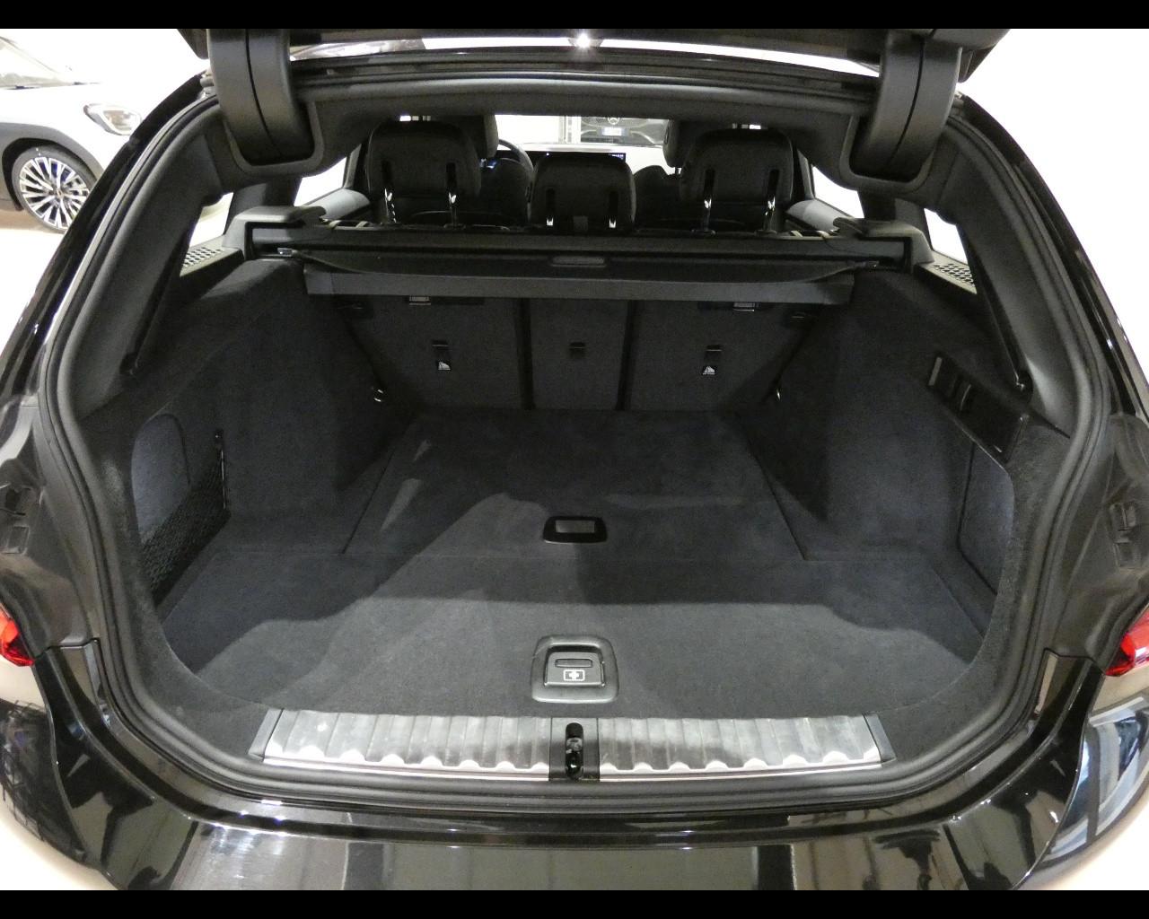 BMW Serie 3(G20/1-80/1) - 320d 48V Touring Msport